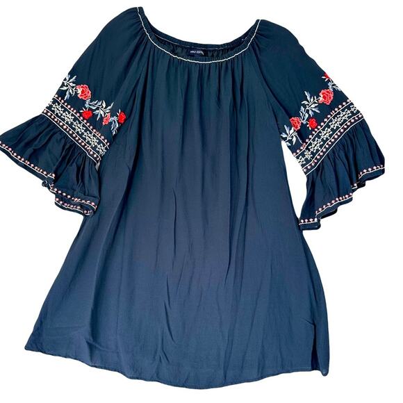 Max Edition Dress Women's Small Navy Floral Embroidered 3/4 Flutter sleeve